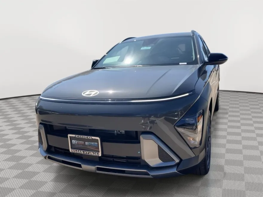 2026 Hyundai Kona SEL photo 1