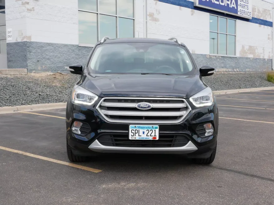 2017 Ford Escape Titanium photo 1