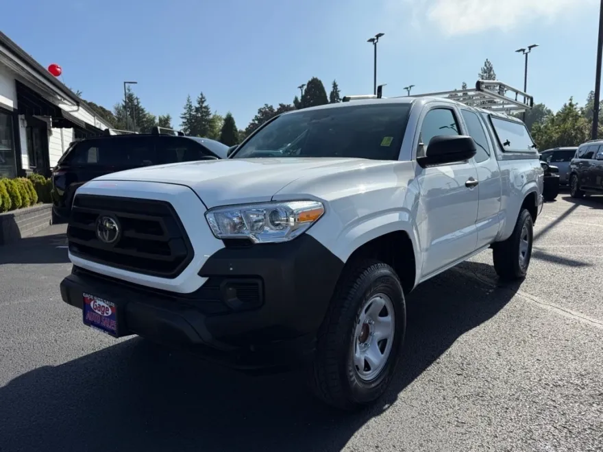 2022 Toyota Tacoma SR photo 1