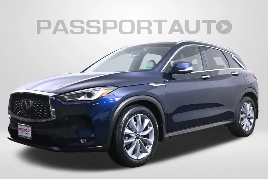 2022 Infiniti QX50 Luxe photo 1