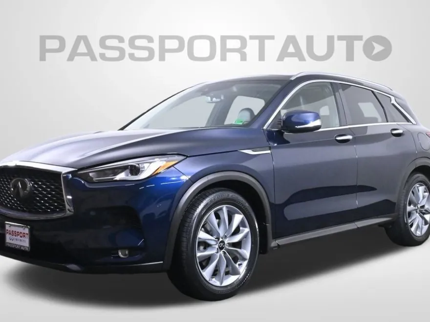 2022 Infiniti QX50 Luxe photo 1