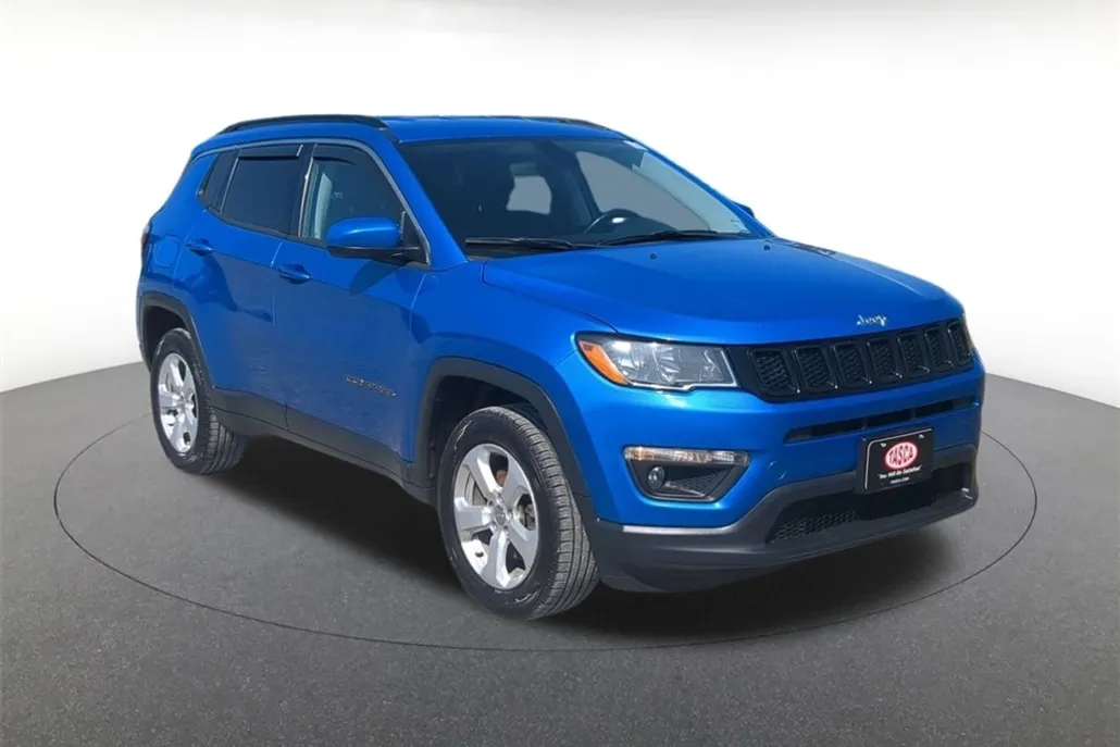 2019 Jeep Compass Latitude photo 1
