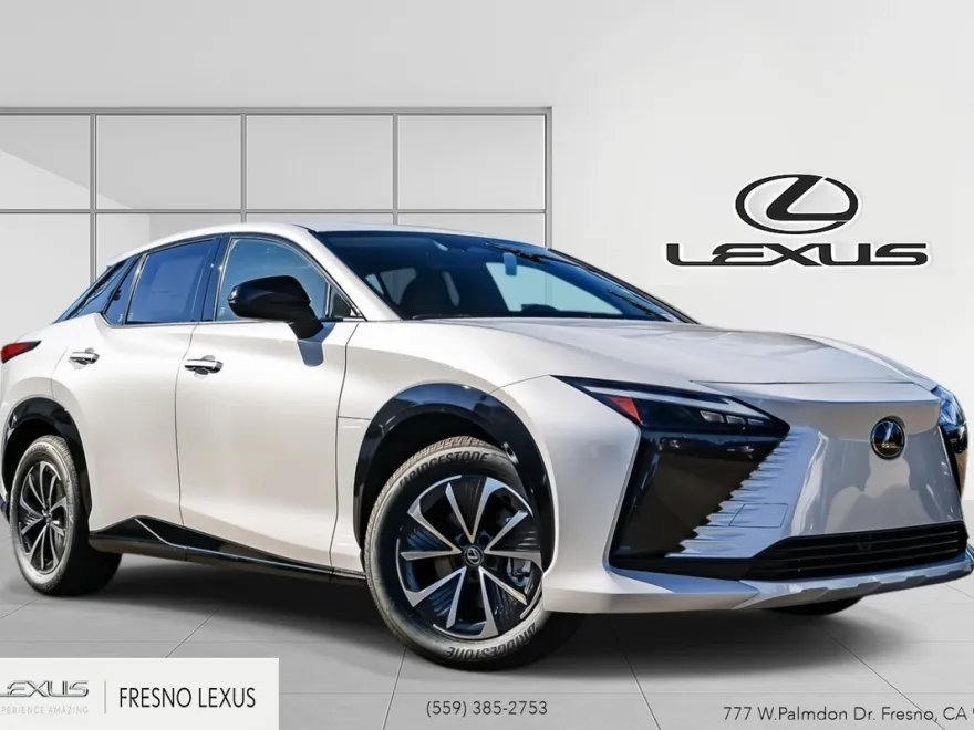2025 Lexus RZ 450e photo 1