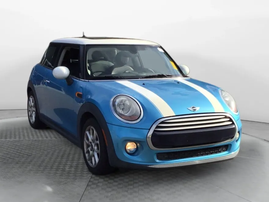 2015 Mini Cooper 2 Door Hardtop photo 1