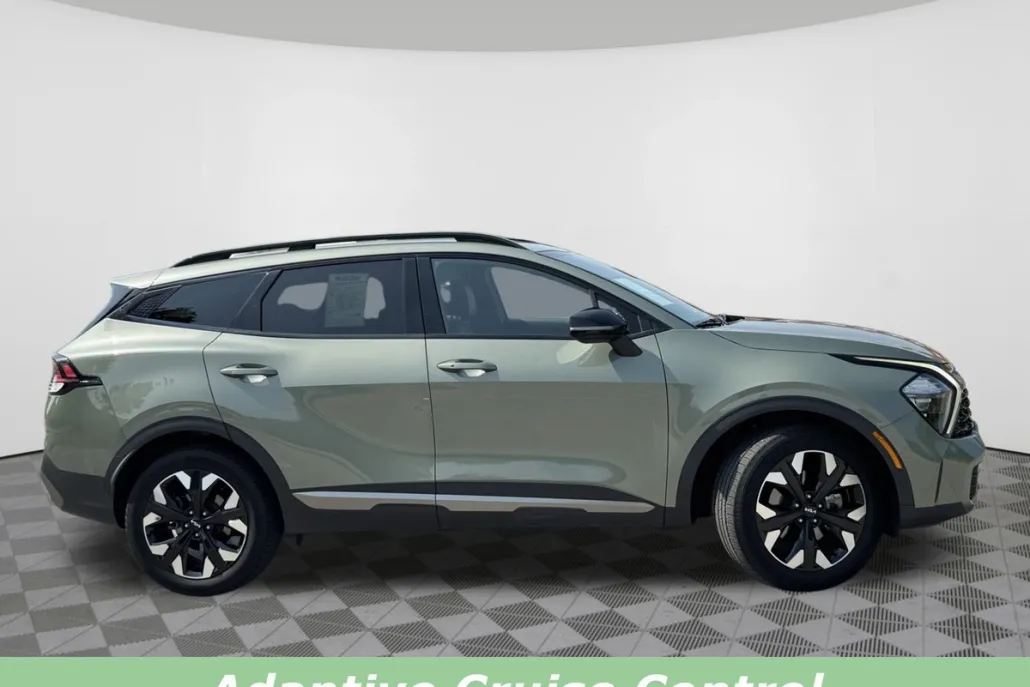 2023 Kia Sportage X-Line photo 1