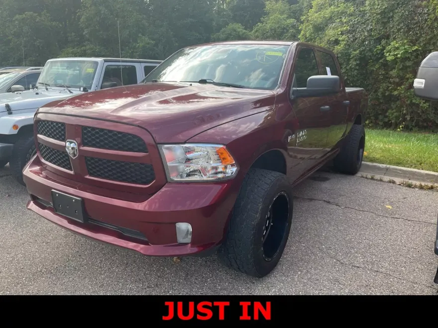 2019 Ram 1500 Classic Express photo 1