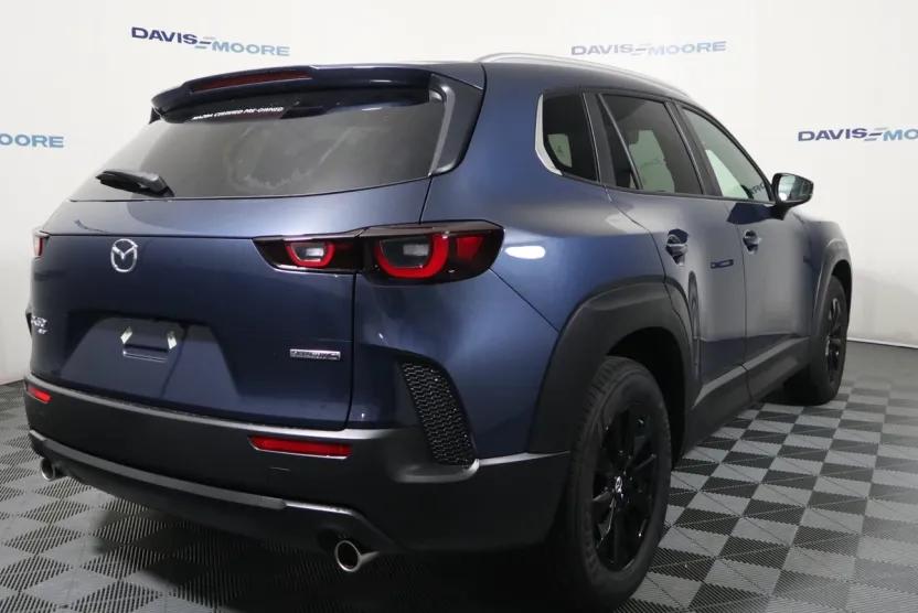 2025 Mazda CX-50 2.5 S Preferred photo 1