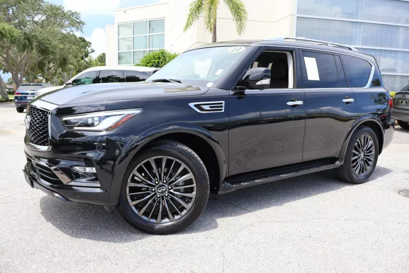 2023 Infiniti QX80 Premium Select photo 1