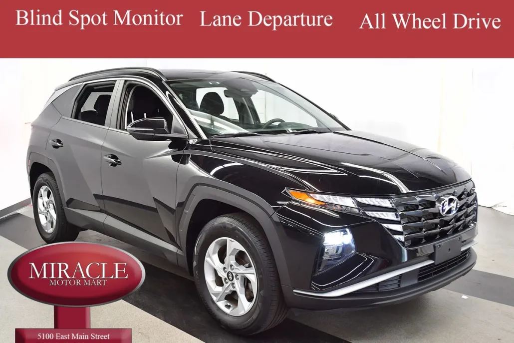 2022 Hyundai Tucson SEL photo 1