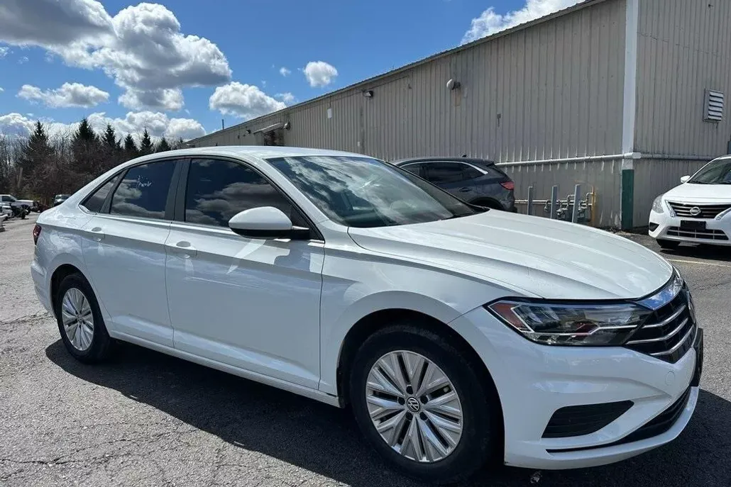 2019 Volkswagen Jetta 1.4T S photo 1