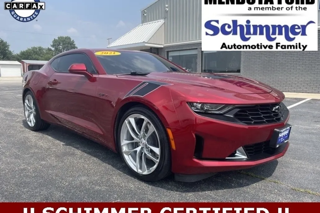 2021 Chevrolet Camaro LT1 photo 1