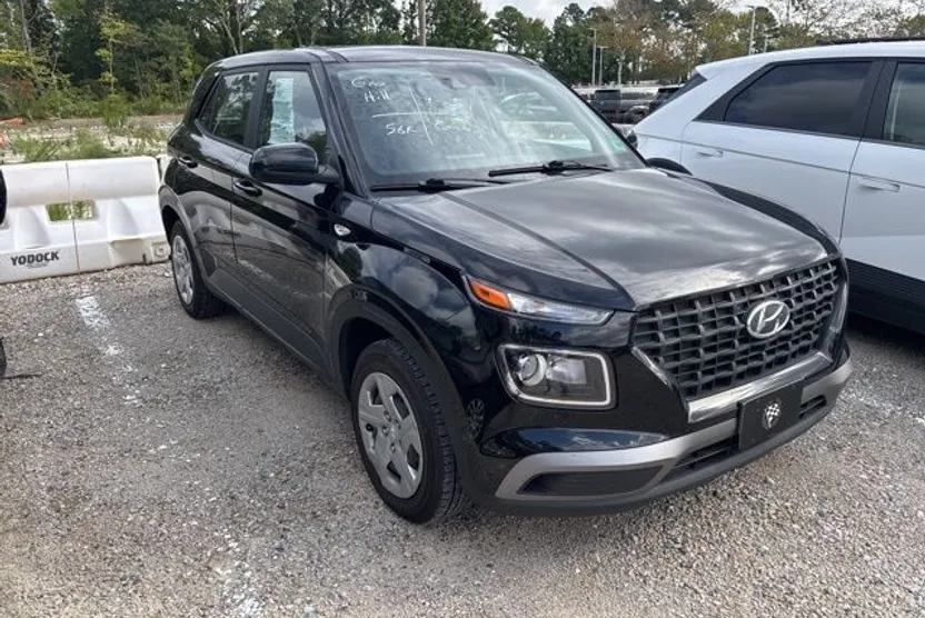 2020 Hyundai Venue SE photo 1