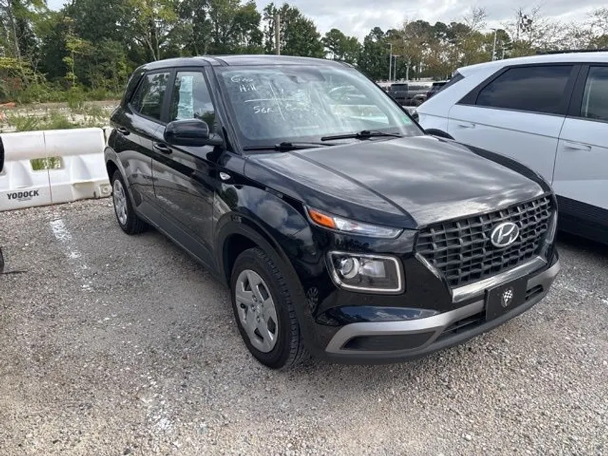 2020 Hyundai Venue SE photo 1