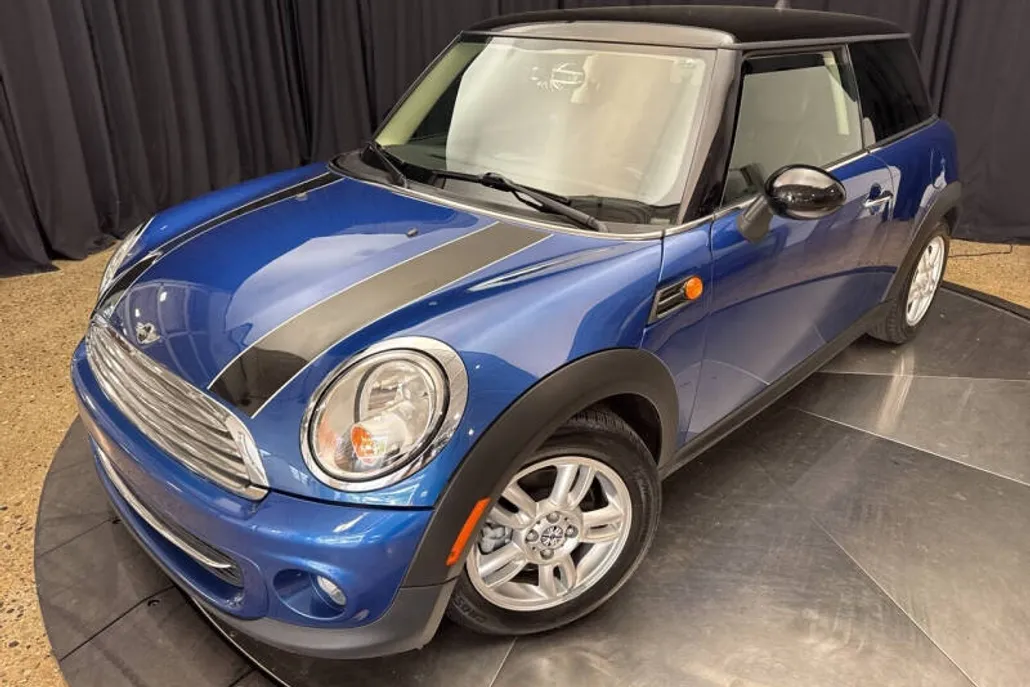 2012 Mini Cooper Hardtop Base 2 Door photo 1