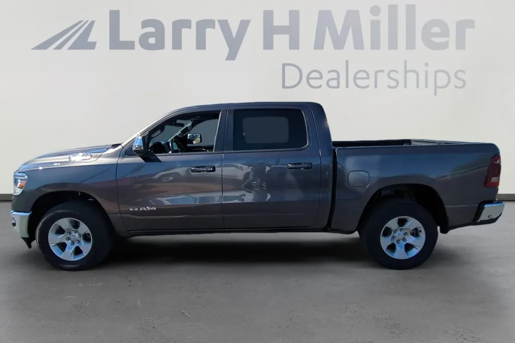2023 Ram 1500 Laramie photo 1