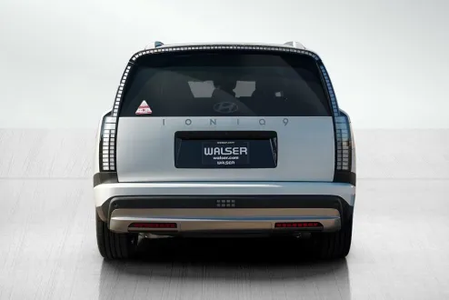 2026 Hyundai Ioniq photo 3