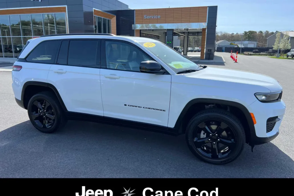 2025 Jeep Grand Cherokee Altitude X photo 1