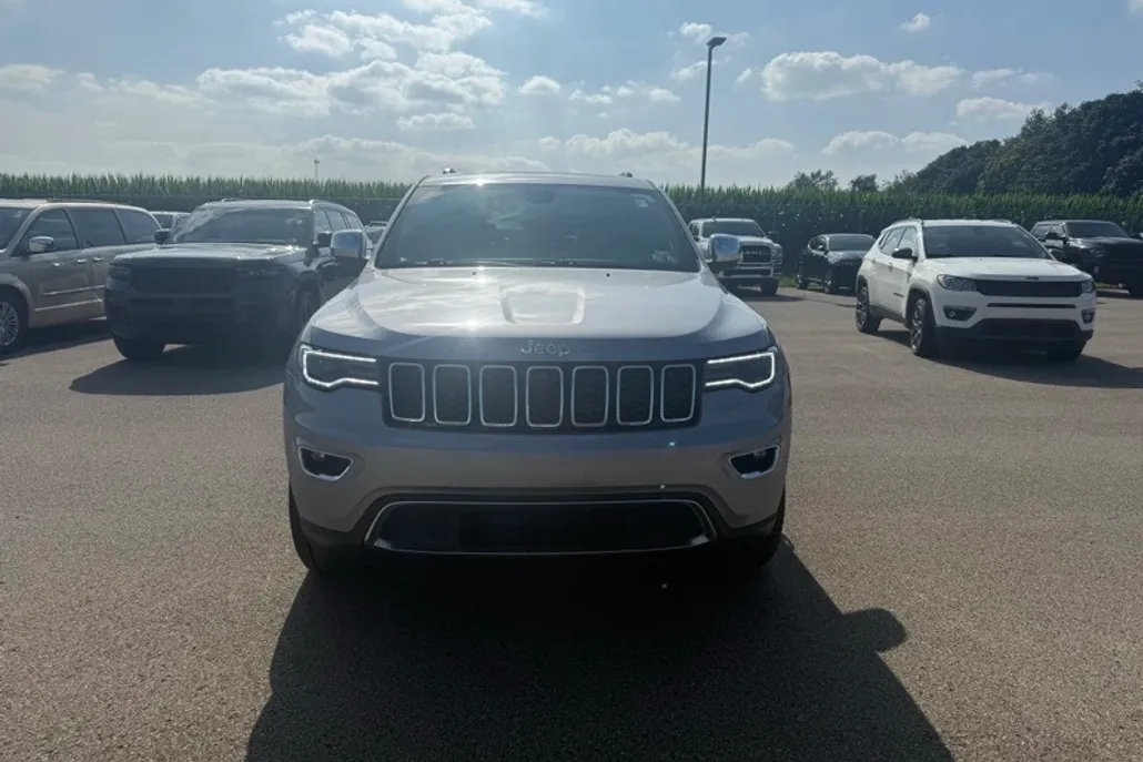 2019 Jeep Grand Cherokee Limited photo 1