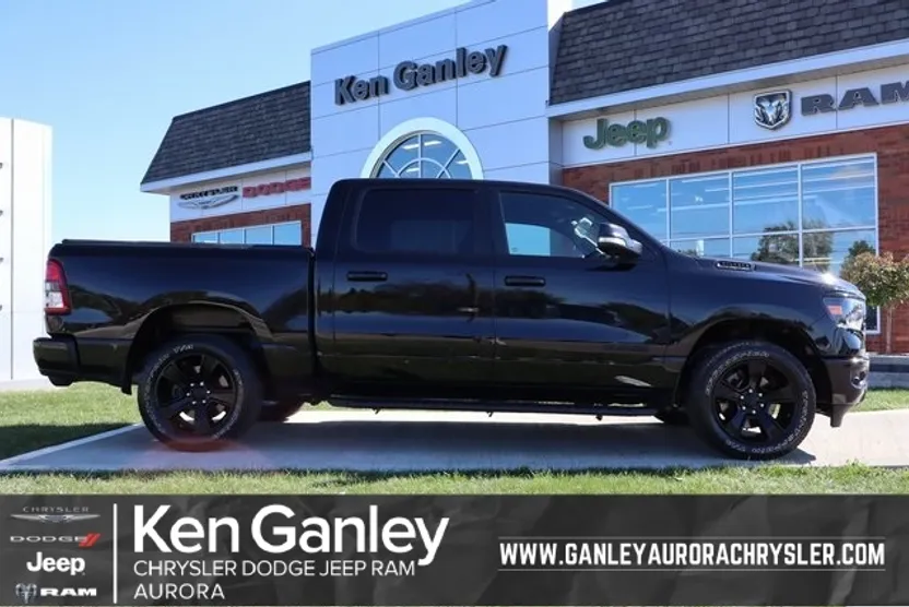 2020 Ram 1500 Big Horn Night Edition photo 1
