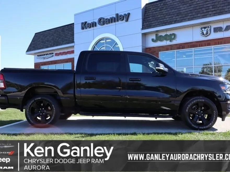 2020 Ram 1500 Big Horn Night Edition photo 1