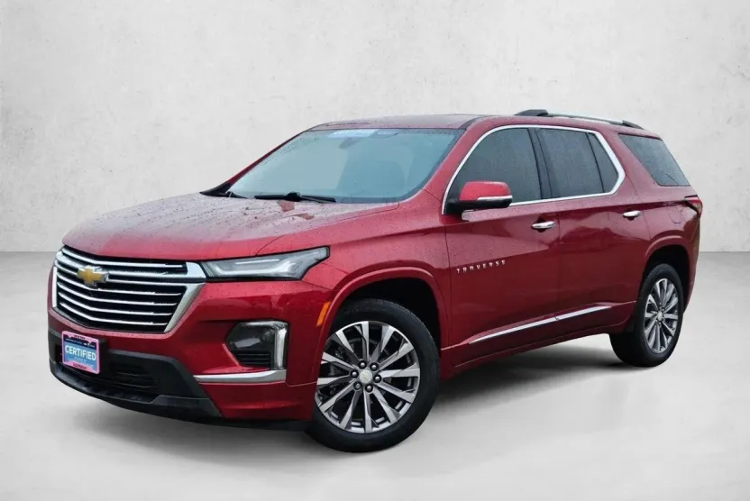 2023 Chevrolet Traverse Premier photo 1
