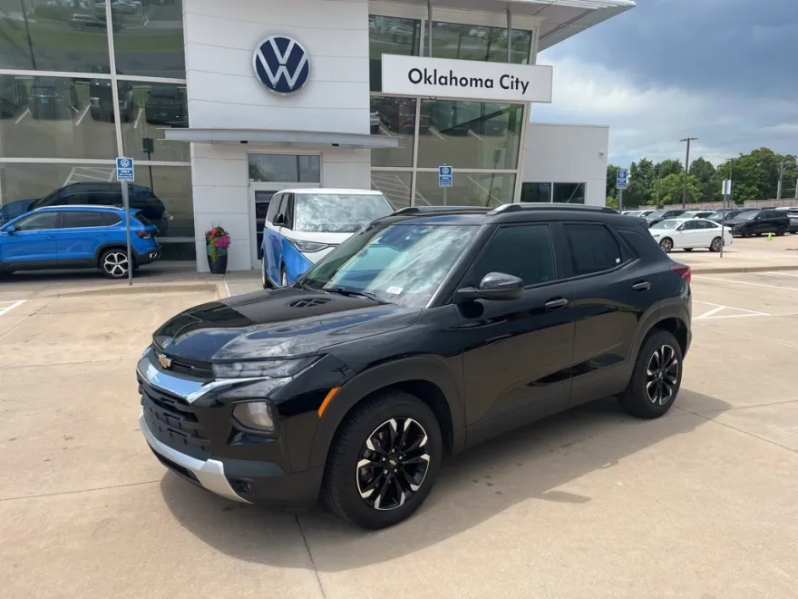 2021 Chevrolet Trailblazer LT photo 1