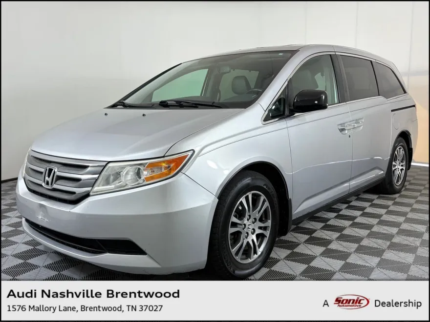 2013 Honda Odyssey EX-L photo 1