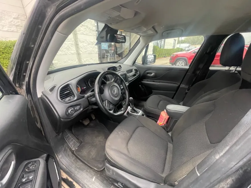 2020 Jeep Renegade Altitude photo 1
