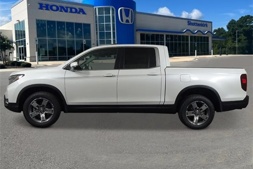 2025 Honda Ridgeline RTL photo 1