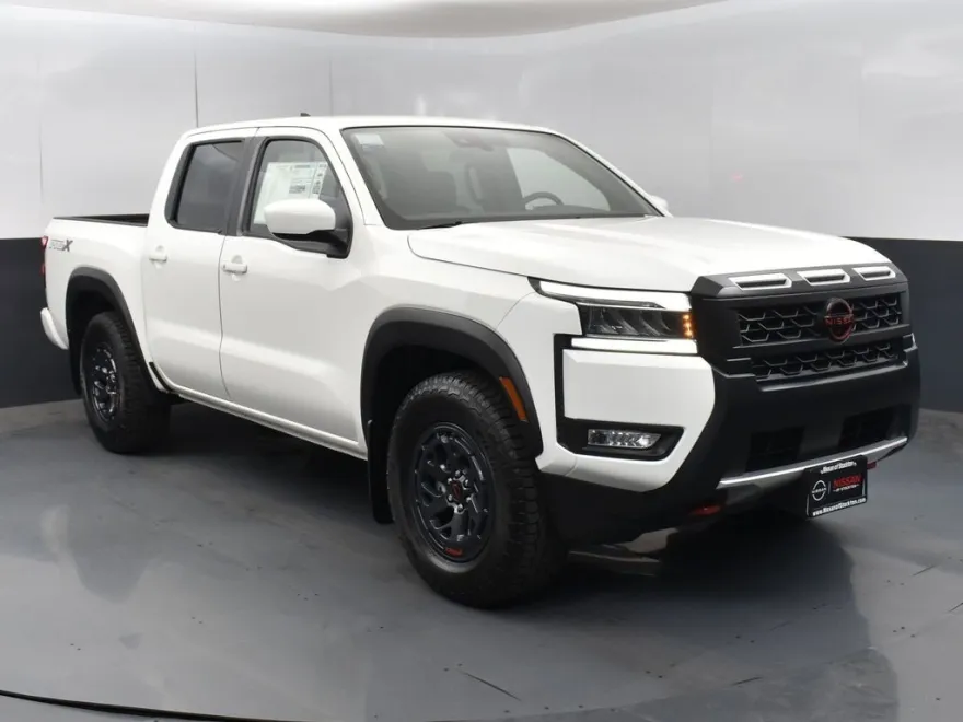 2025 Nissan Frontier PRO-X photo 1