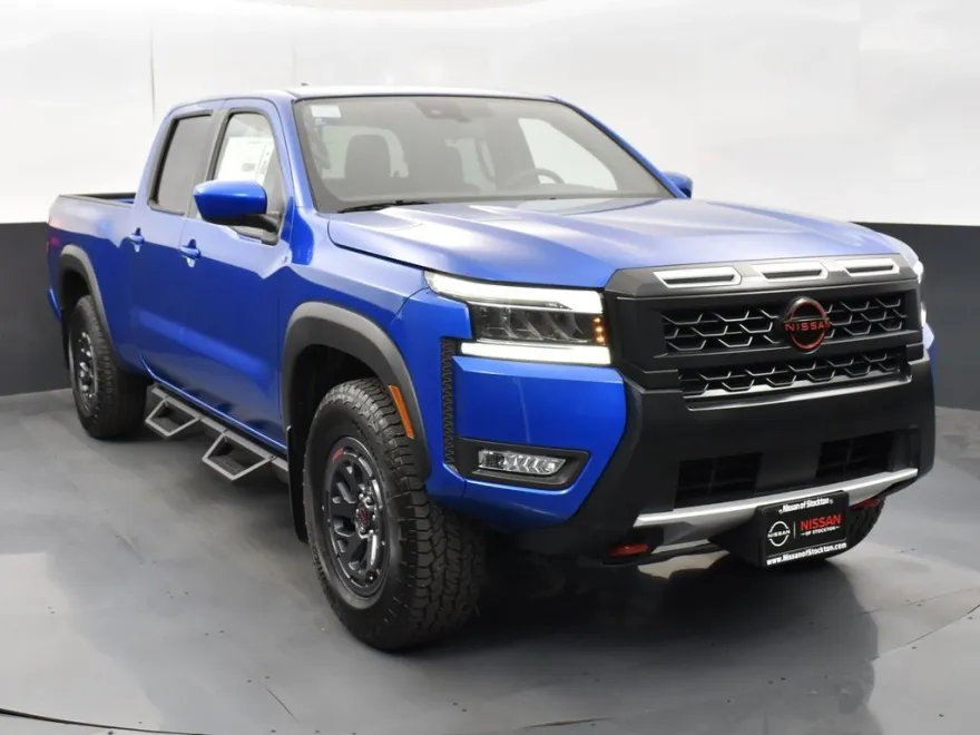 2025 Nissan Frontier PRO-4X photo 1