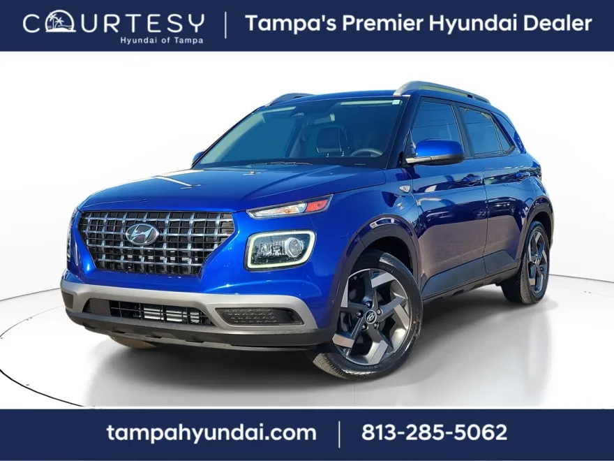 2023 Hyundai Venue Limited photo 1