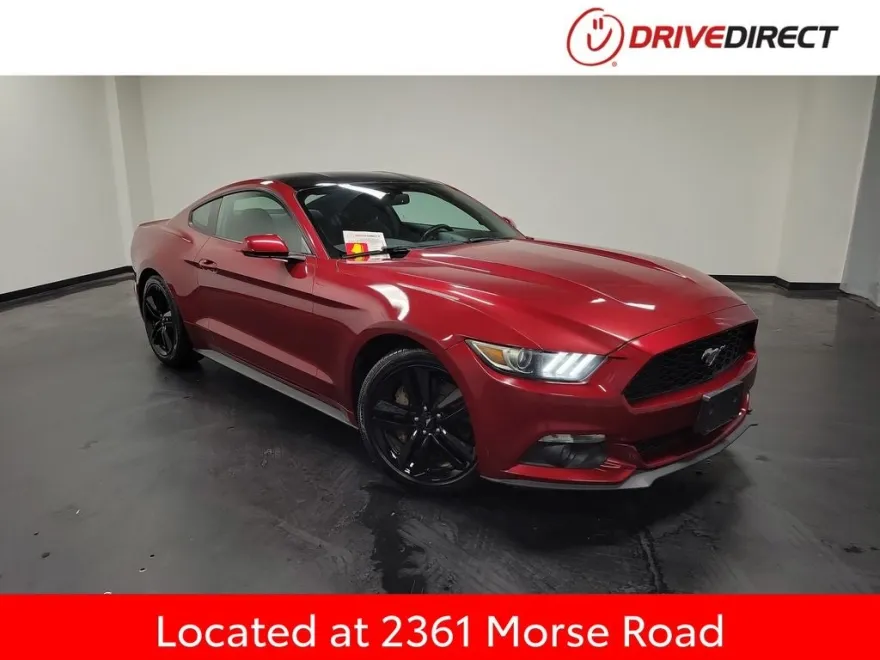 2017 Ford Mustang EcoBoost photo 1