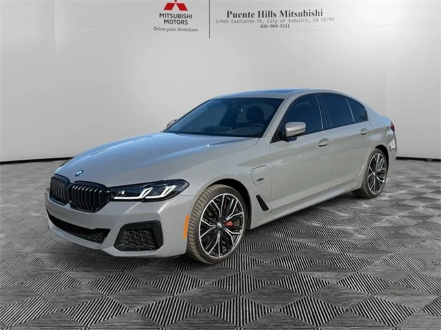 2022 Bmw 530e photo 1