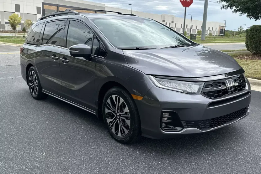 2026 Honda Odyssey Elite photo 1