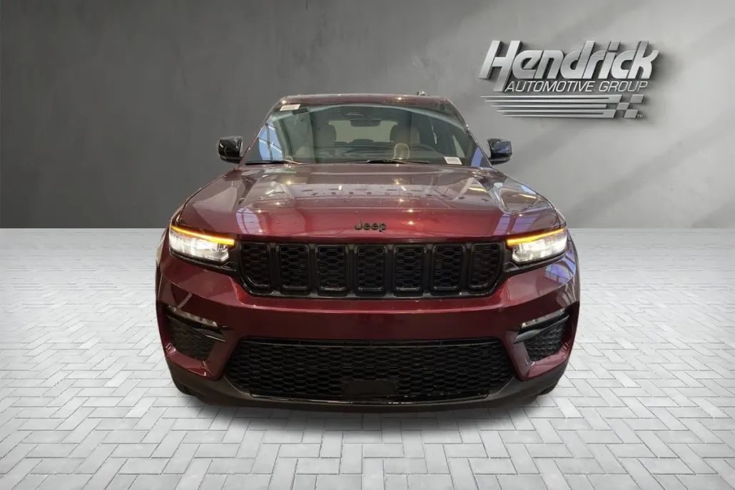2025 Jeep Grand Cherokee Limited photo 1