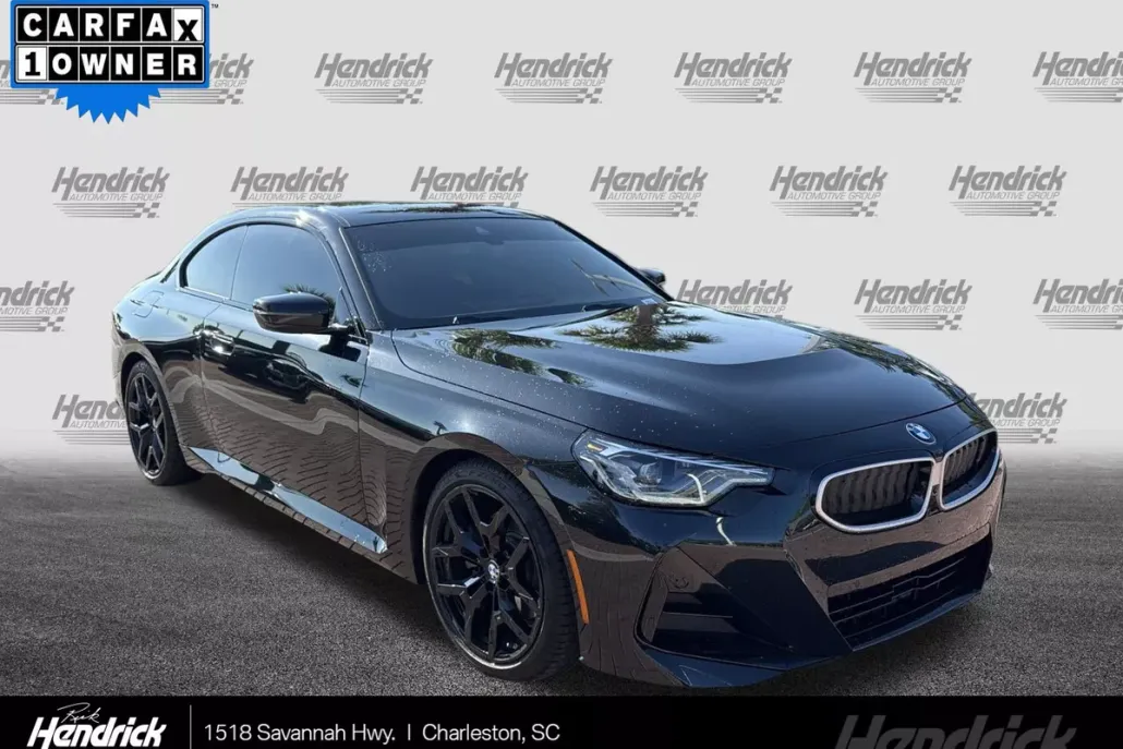 2025 Bmw 230i photo 1