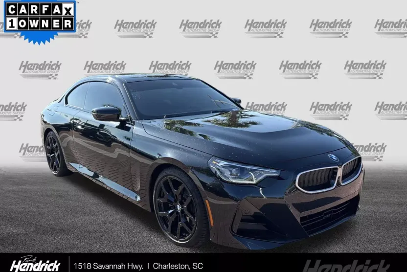2025 Bmw 230i photo 1