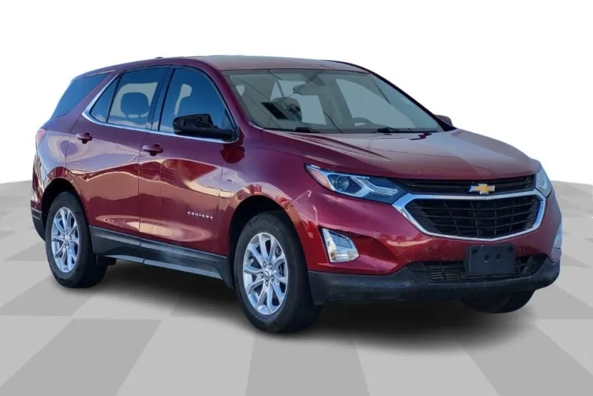 2019 Chevrolet Equinox LT photo 1