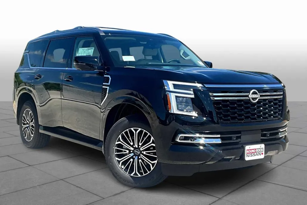 2025 Nissan Armada Platinum photo 1