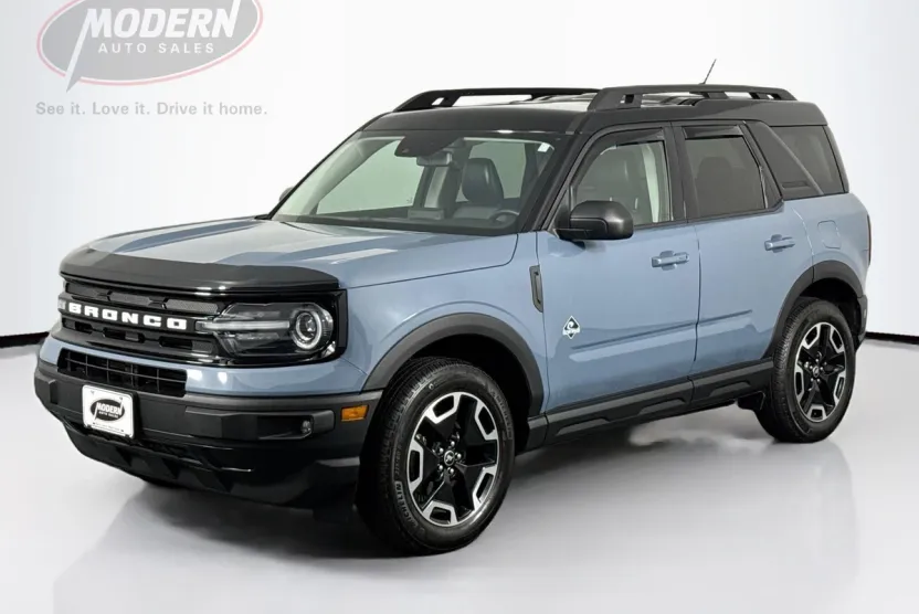 2024 Ford Bronco Sport Outer Banks photo 1