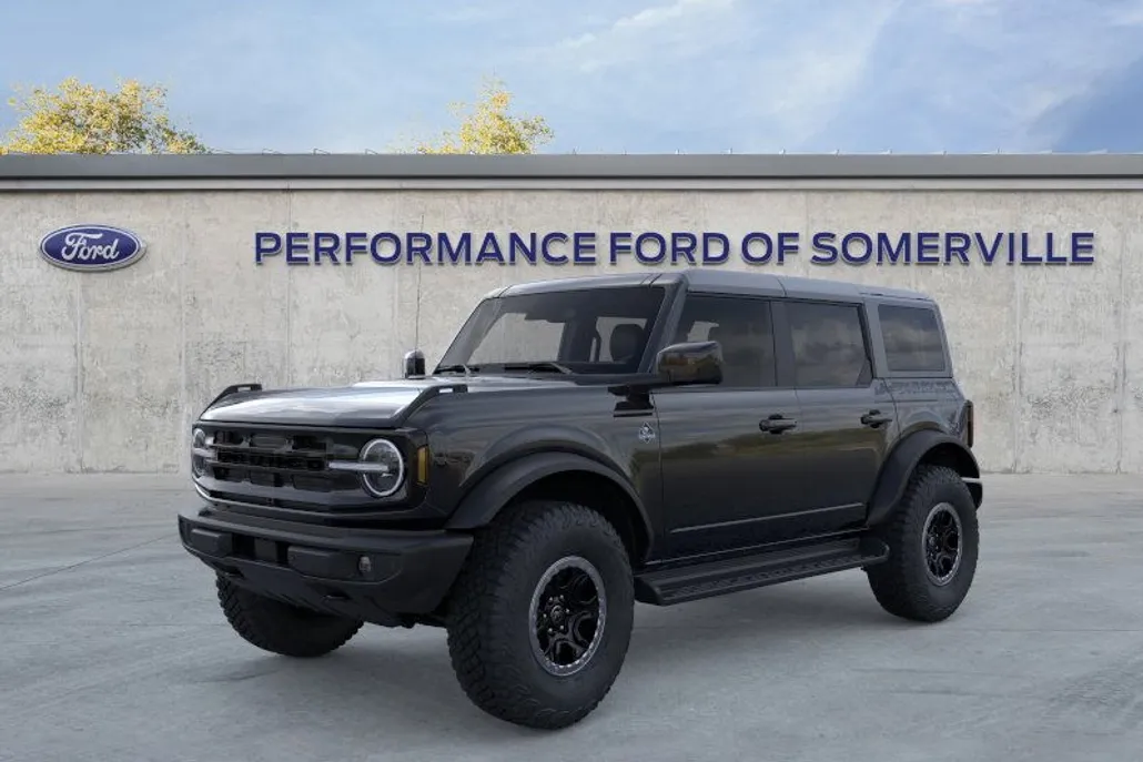 2025 Ford Bronco Outer Banks photo 1