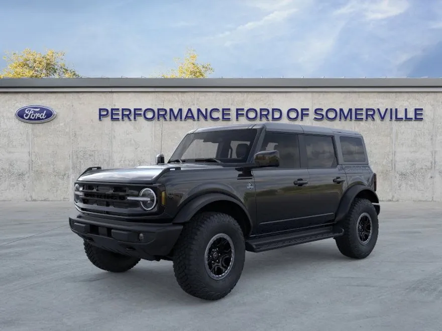 2025 Ford Bronco Outer Banks photo 1
