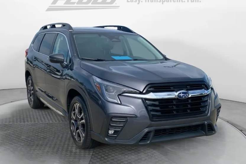 2023 Subaru Ascent Limited photo 1
