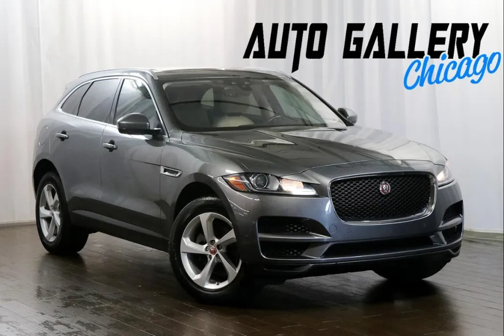 2019 Jaguar F-PACE Premium photo 1