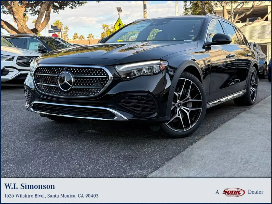 2026 Mercedes Benz E 450 4MATIC All-Terrain photo 1