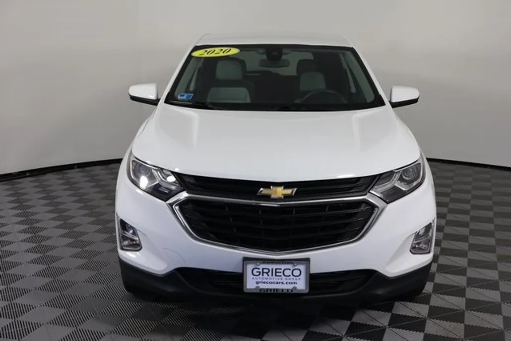 2020 Chevrolet Equinox LT photo 1