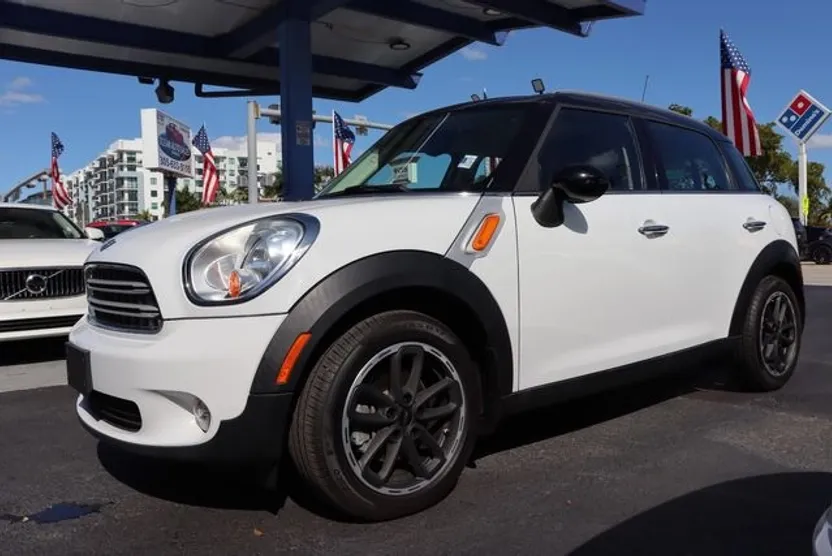 2015 Mini Countryman photo 1