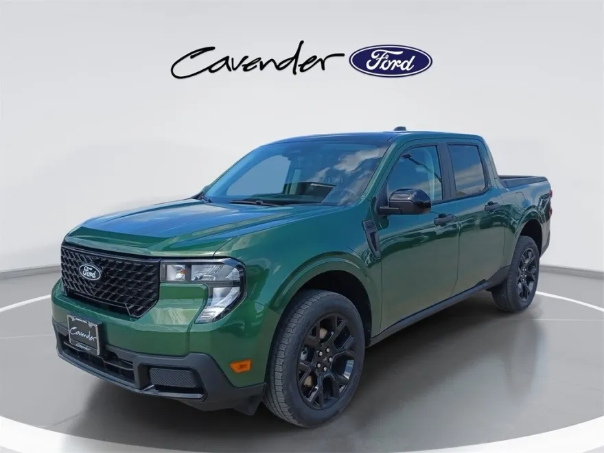 2025 Ford Maverick XLT photo 1