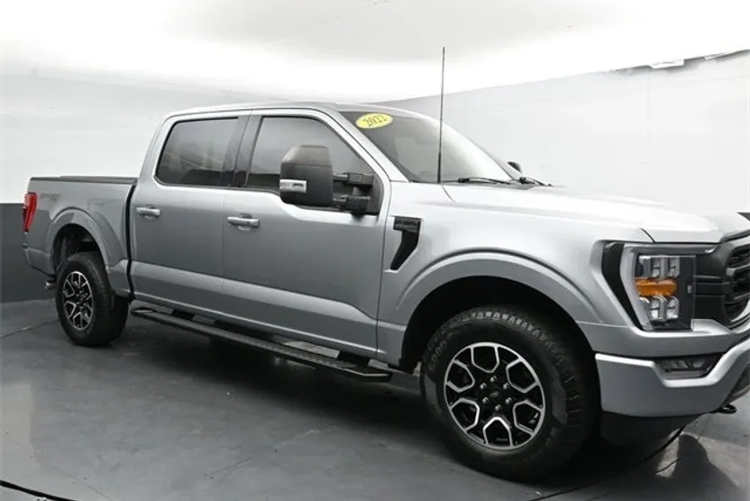 2022 Ford F-150 XLT photo 1